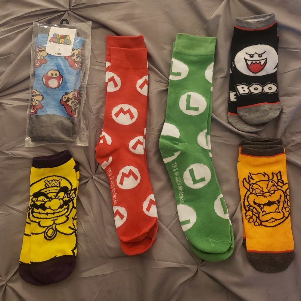 Super Mario socks set